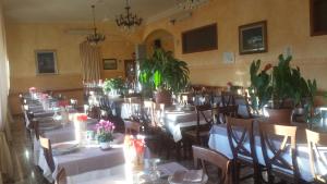 Albergo Al Sole ad AQUILA DI ARROSCIA IM a trenta chilometri dal mare