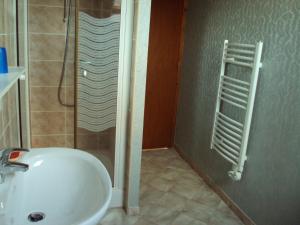 B&B / Chambres d'hotes Gites du Menez-Hom : Chambre Familiale