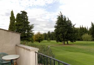 B&B / Chambres d'hotes GOLF CLUB D'UZES : photos des chambres