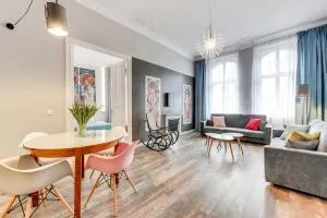 Blue Mandarin Solidarity Square - Zigankenberg