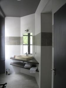 Hotels Hotel Le Saint Martin : photos des chambres