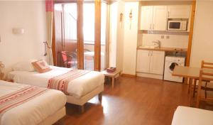 2 star apartement Le Grand Chalet - Le Studio Brides-les-Bains Prantsusmaa