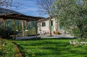 Le Voltarelle Bed & Breakfast - Mergo