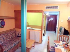 Salou Apartment, Port Aventura, beaches, pool