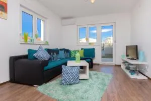 Apartments Gornje Starine - تريبونج