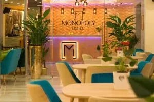 Monopoly Hotel - 奥托佩尼