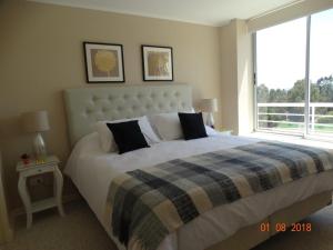 Laguna Bahía - Lagoamar, Algarrobo