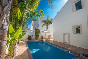 Katerina Luxury Villas