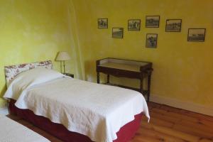 B&B / Chambres d'hotes Villa Dampierre : Chambre Double ou Lits Jumeaux - Vue sur Jardin