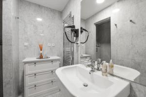 Romantic Apartment Prague near Charles Bridge