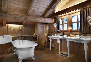 Chalet Chatel, avec services, Collection Chalets des Fermes - Megeve : photos des chambres