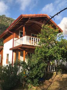 Villa with Garden View room in Villa Zeytin
