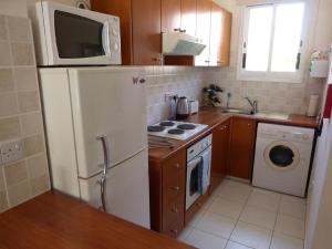 Aurora Townhouse - Complimentary Paphos Airport Transport