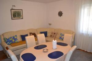 Apartment Supetar 11278a