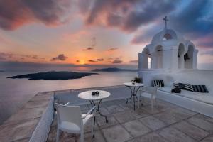 Aigialos Luxury Traditional Settlement Santorini Greece