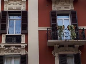 4AC Apartment
