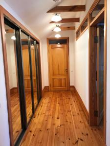 Приватний будинок для сімейного відпочинку з басейном і сауною