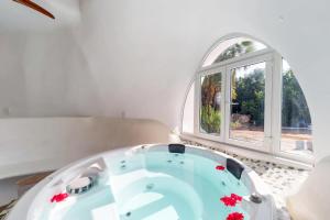 Seahorse @ Swan Villas