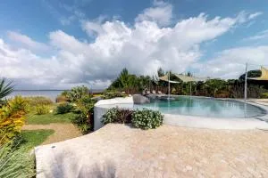 Dolphin @ Swan Villas - Maya Beach