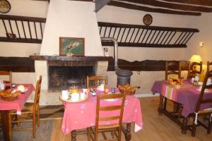B&B / Chambres d'hotes Les Vallees : photos des chambres