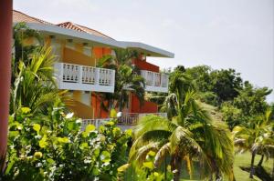Sea Breeze Hotel