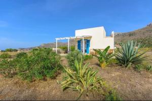 Talu Tra Vento e mare Favignana Itaalia