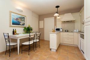Madame Vacances Domaine du Provence Country Club Service Premium
