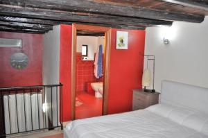 Studio - Split Level
