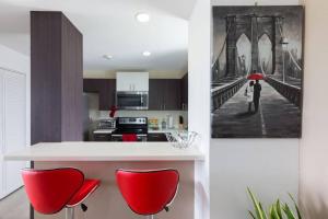 The Bromptons Luxury Apartment