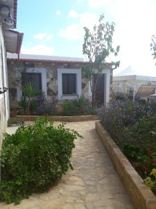 Apartment with Garden View room in Villa Lucia