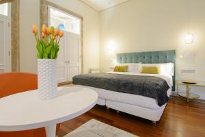 Superior Double Room with Big Bed room in Pazo de Mendoza