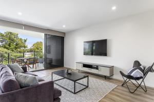 Blairgowrie Apartment 2 - on the beach