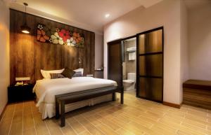 Hotel Twenty 8B