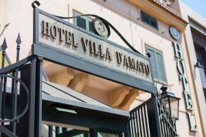 Villa D'amato hotel, 
Palermo, Italy.
The photo picture quality can be
variable. We apologize if the
quality is of an unacceptable
level.