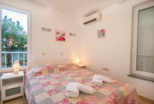 New Lovorka 7 apt. 4+1 in Baška Krk