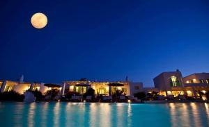 Naoussa Bay Villas Paros Greece