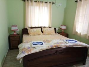 shirleys guest house