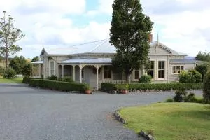 Waipoua Lodge - Parore