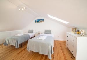 FLH Fresh and Cozy Old Town Duplex