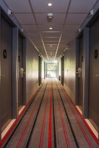 Hotels Best Western Paris Saint Quentin : photos des chambres