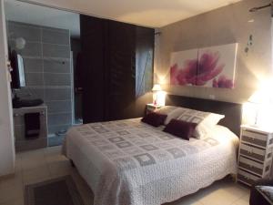 B&B / Chambres d'hotes Les coronilles : photos des chambres