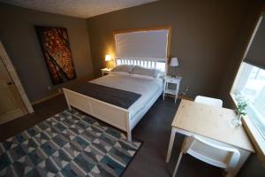 Yellowknife B&B