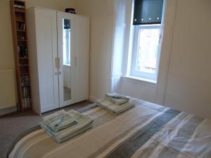 Snug - Krayr Apartment