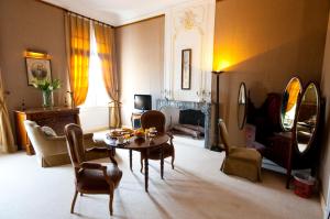 Hotels Chateau d'Arpaillargues les Collectionneurs : Chambre Double ou Lits Jumeaux Supérieure