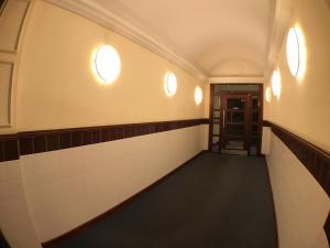 Central West End City Apartment