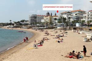 Appartements F2 tres cosy (calme) coeur de ville 1min de la plage : photos des chambres