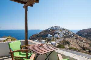 Agnanti Traditional Sifnos Greece