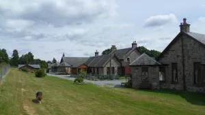 Meadowside Cottages - Insh