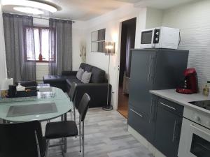 Appartements Appartement Carnus Rodez : photos des chambres