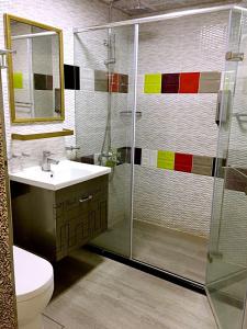 1 Người trong Phòng Tập Thể 6 Giường - Cả Nam và Nữ (1 Person in 6-Bed Dormitory - Mixed)